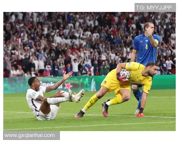 四大足球小球星崛起之路他们如何在绿茵场上闪耀光芒