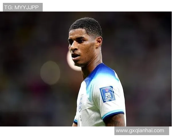 陵水足球球星崛起之路：从草根到职业赛场的励志故事与成就